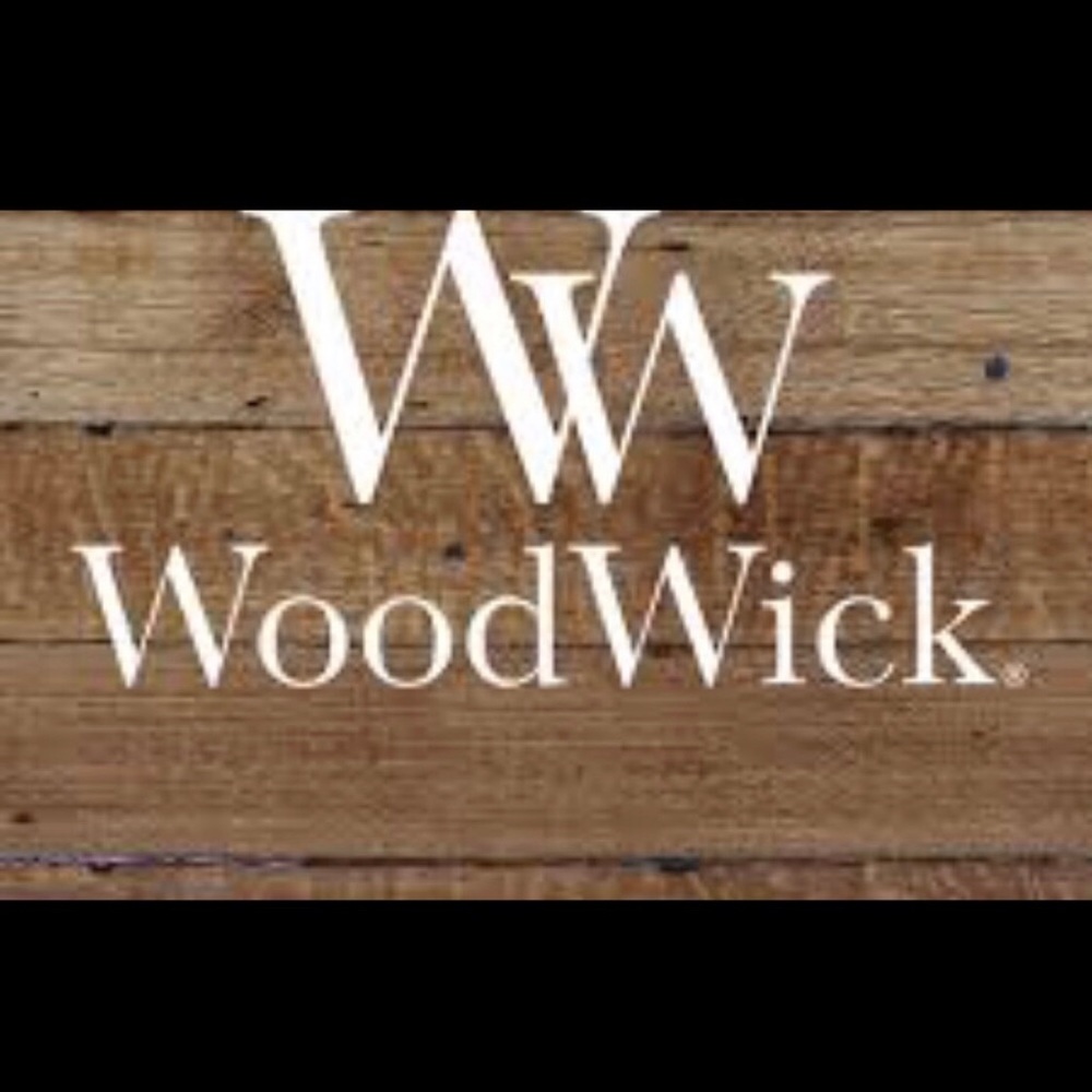 ❤️🔥 WOODWICK NEW HEMP & IVY HOURGLASS CANDLE! - Picture 4 of 7